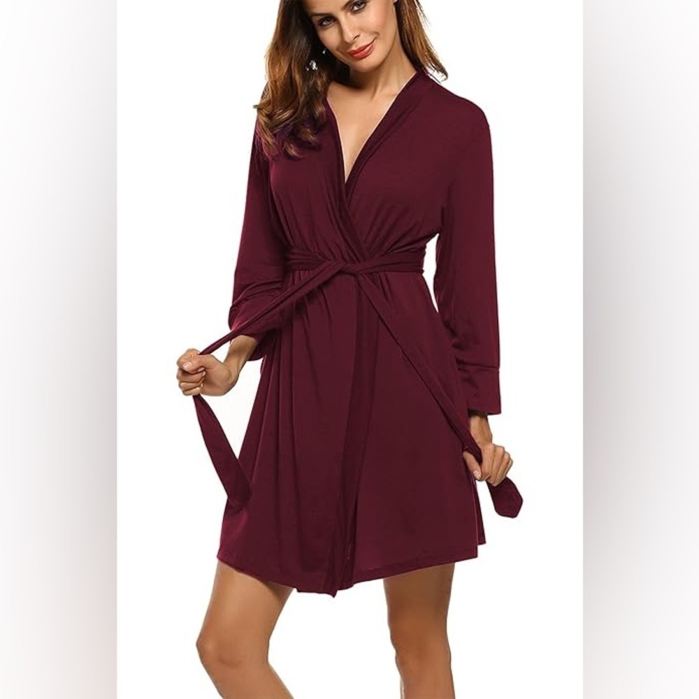 Hotouch Burgundy Red Women's Robe with Belt Size Medium